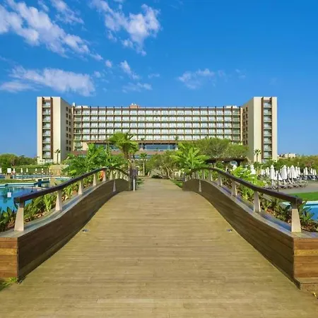 Concorde Luxury & Beach Club & Maldive Cabanas & Casino Hotel