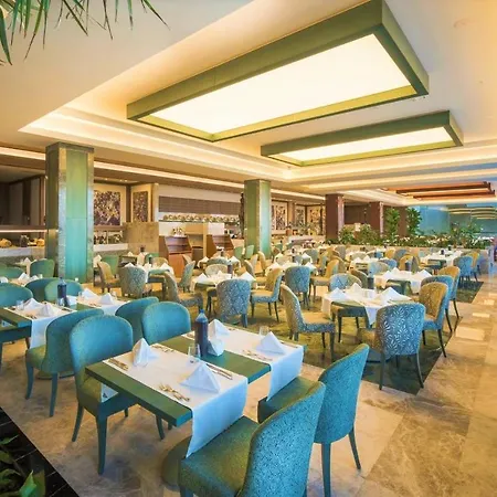 Concorde Luxury & Beach Club & Maldive Cabanas & Casino Vokolidha