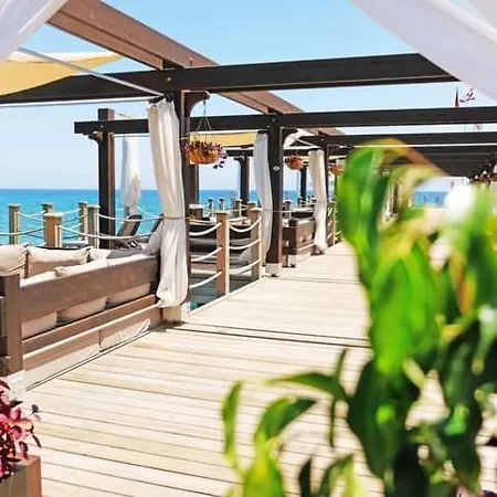 Concorde Luxury & Beach Club & Maldive Cabanas & Casino 5*