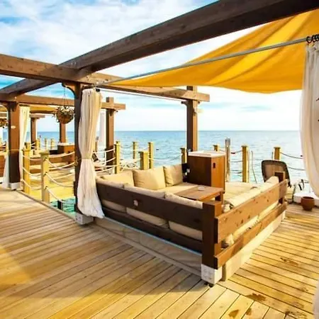 Concorde Luxury & Beach Club & Maldive Cabanas & Casino Ξενοδοχείο